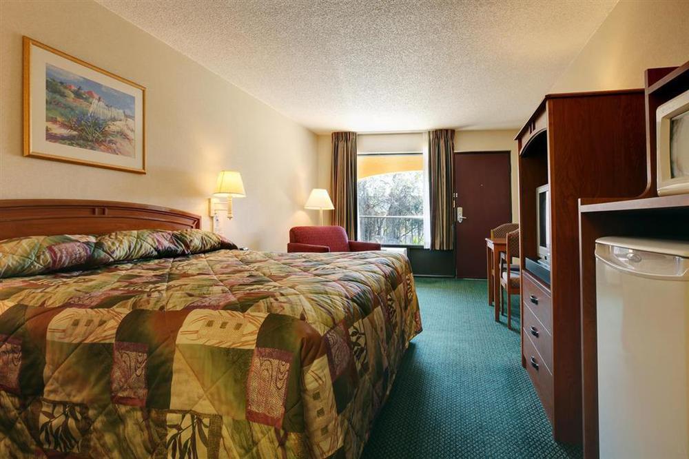 Americas Best Value Inn Ocean Inn St. Augustine Beach Phòng bức ảnh
